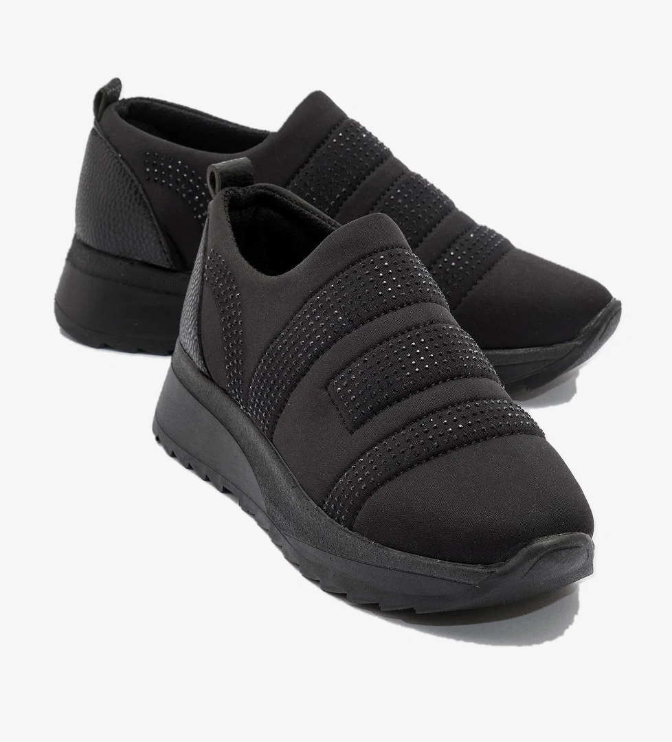 Ccway Taş Döşemeli Kadın Günlük Ayakkabı SİYAH model görseli