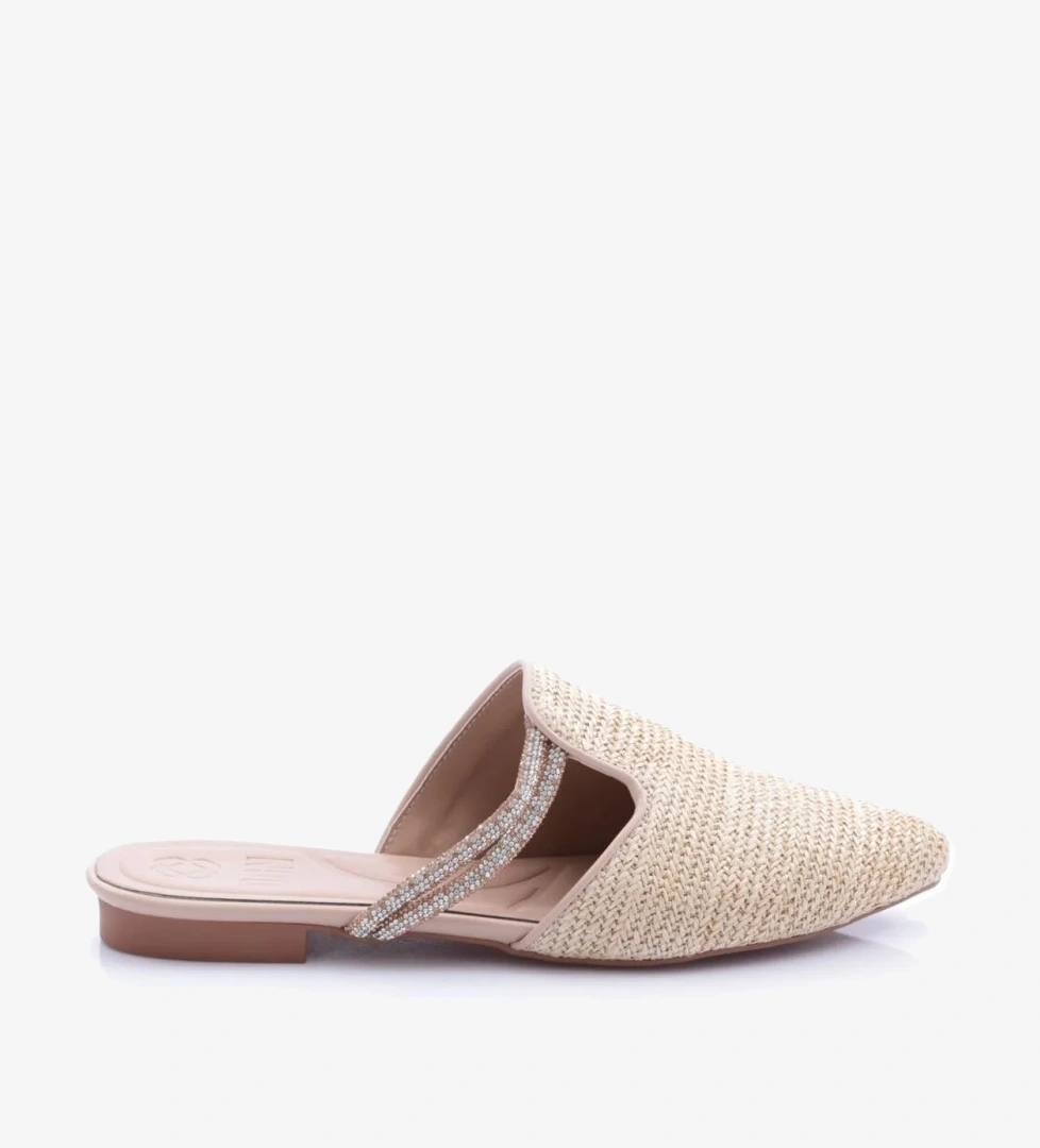 Dgn Pm386-K565 Kadin Önü Kapali Taşli Hasir Terlik model görseli