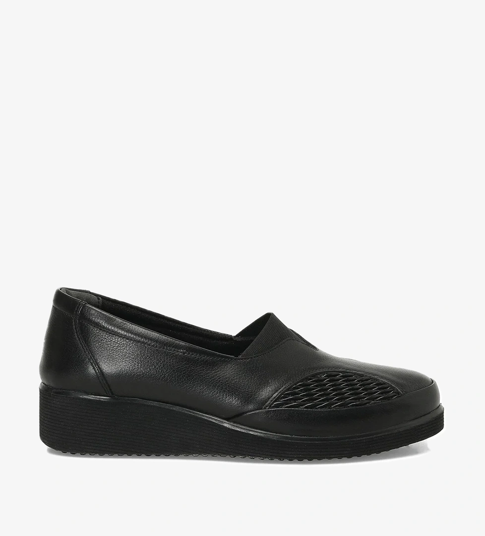 105279.Z4PR Siyah Kadın Dolgu Ayakkabı - Görsel 1