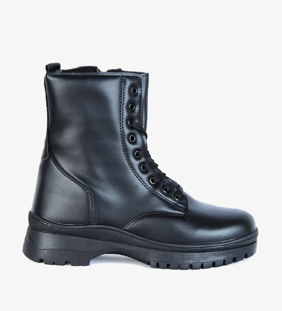 Twi̇ngo Twingo 7660 Siyah Nova Kürklü Kadın Düz Bot model görseli