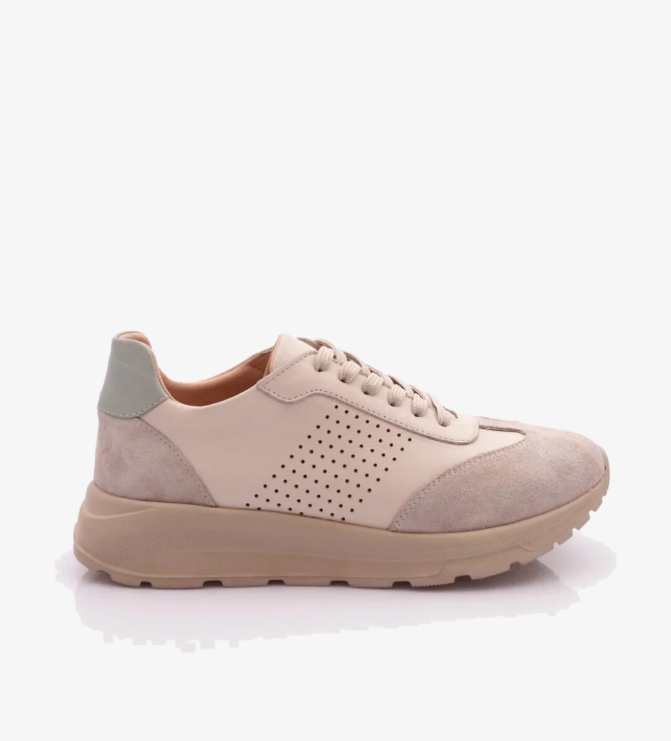 Dgn 458E Kadin Spor Ayakkabi model görseli