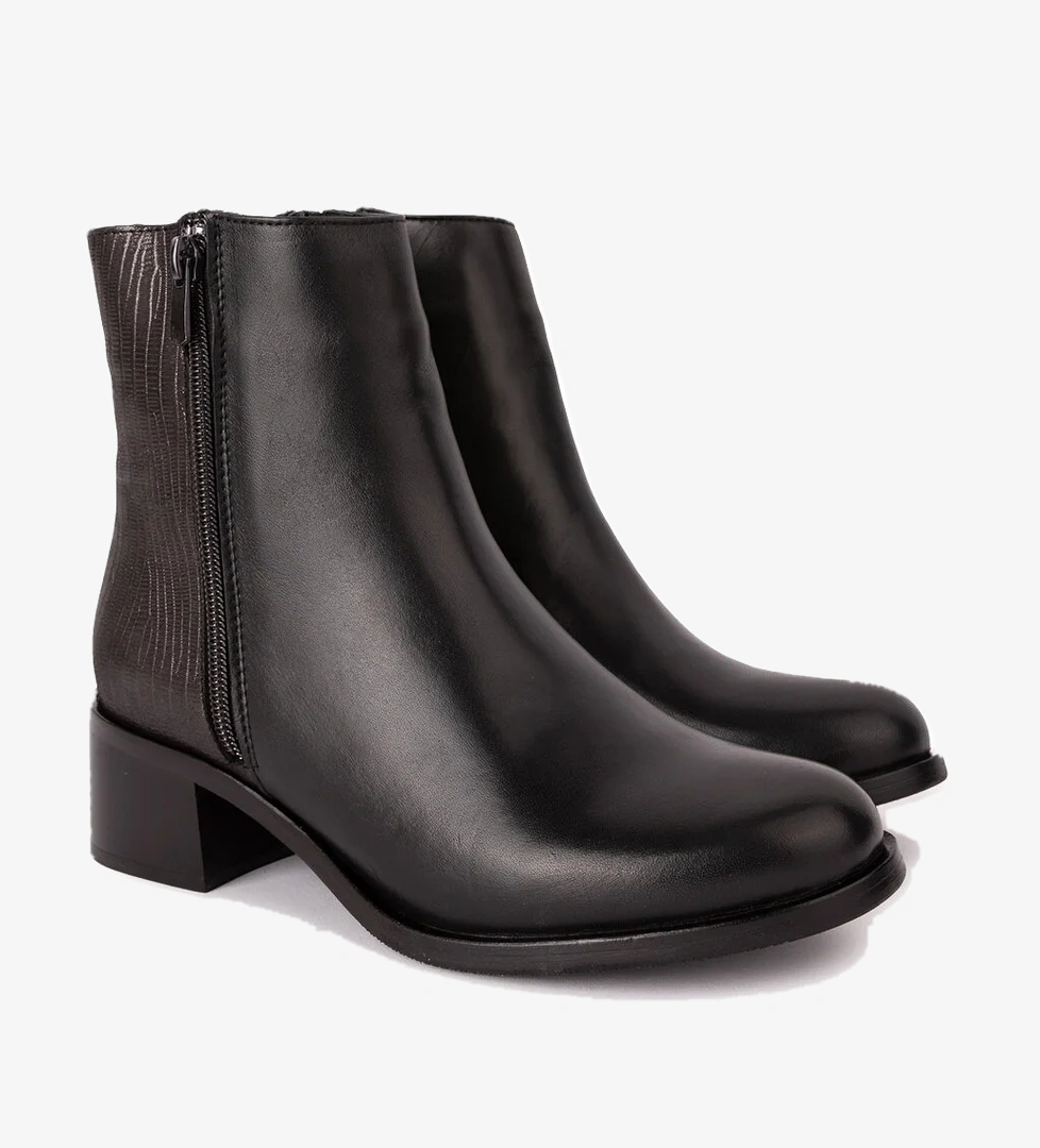 Gondol Kadın Hakiki Deri Kısa Topuklu Şık Bot ell.6880