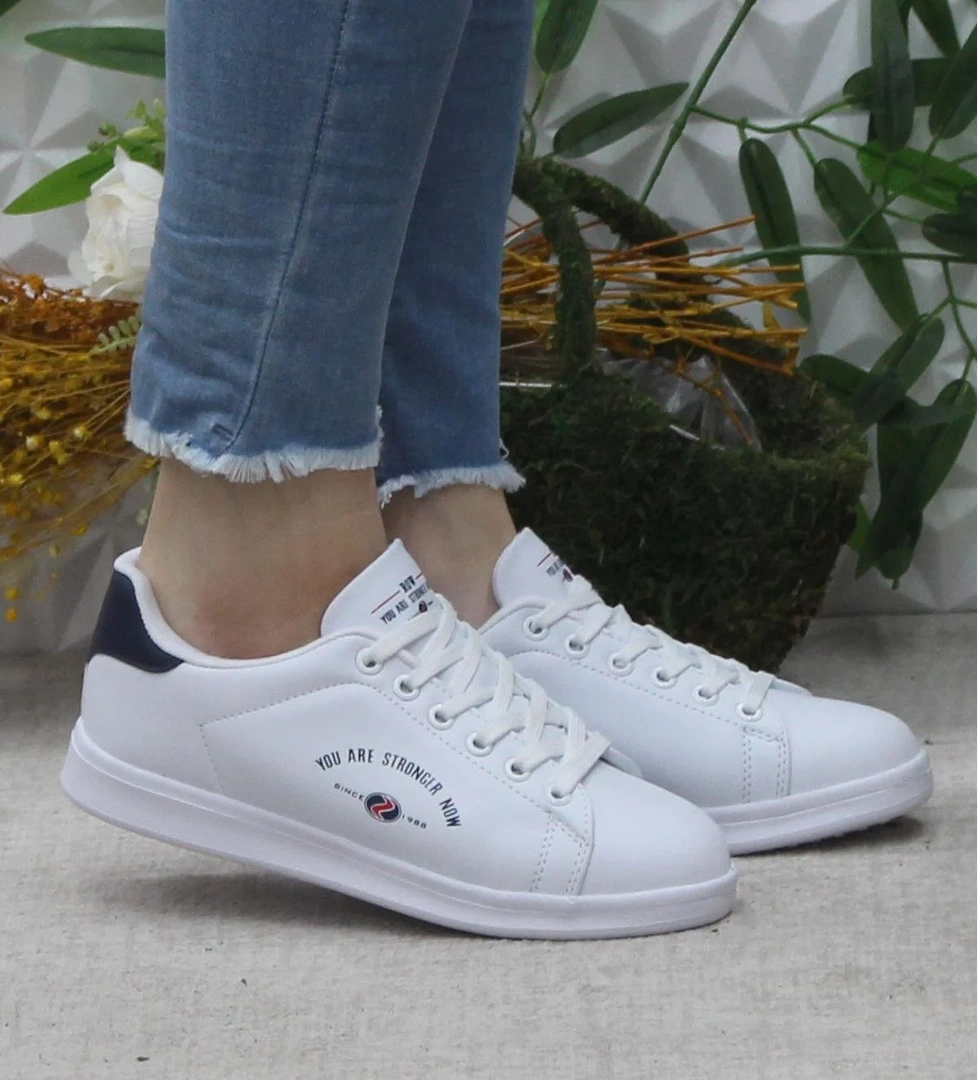 Fort Row Lena Beyaz Rahat Hafif Sneaker Kadın Spor Ayakkabı model görseli