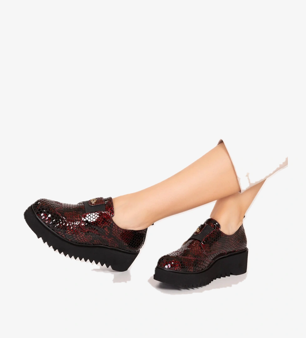 Gondol Lastik Detaylı Hakiki Deri Ayakkabı ast.8004