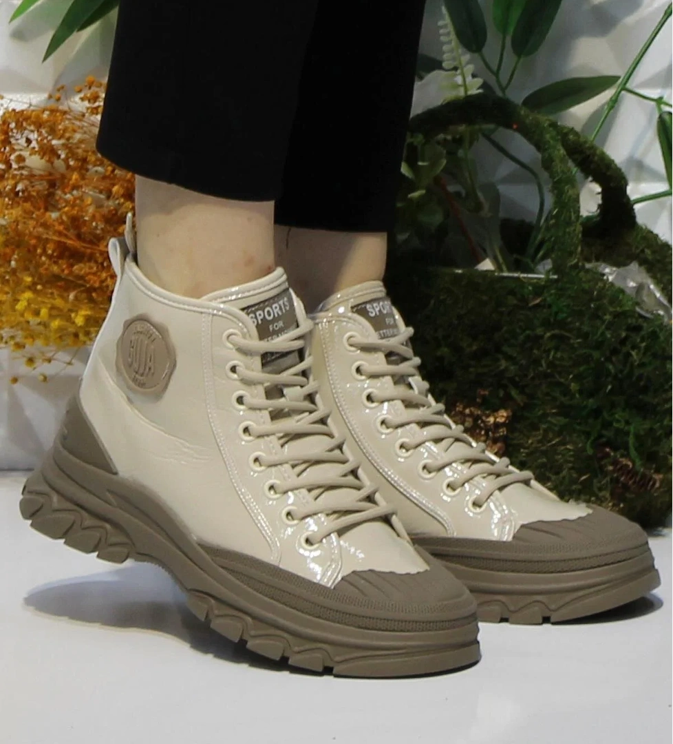 Guja 24K311-4 Bej Rugan Orijinal Ürün Yumuşak Esnek Kaymaz Taban Kadın Bot model görseli