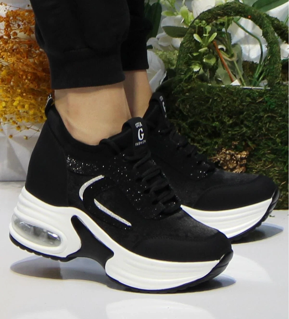 Guja 24K300-1 Siyah Orijinal Ürün Kalın Taban Sneaker Kadın Ayakkabı - Görsel 1