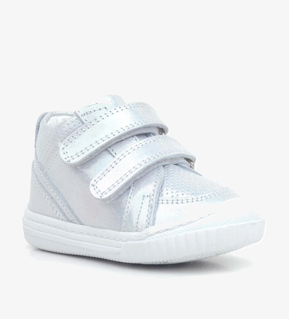 Rakerplus Raya Hakiki Deri Gümüş Simli Cırtlı Kız Bebek Bot model görseli