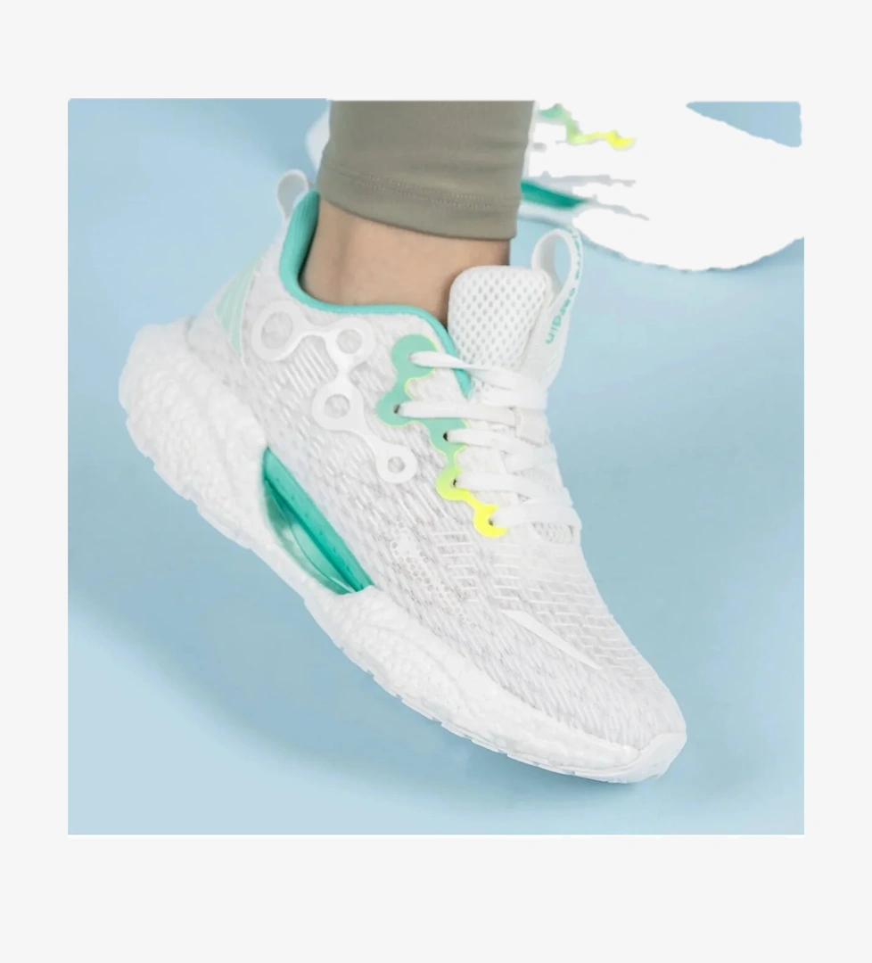 Pierre Cardin Yuvarlak Halka Detaylı Spor Ayakkabı model görseli