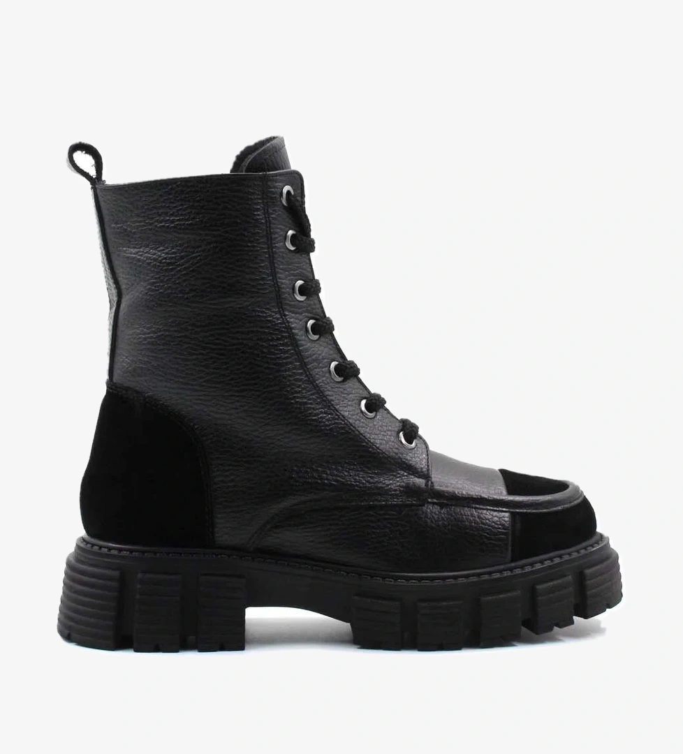 Fast Step Hakiki Deri Kürklü Kadın Kalın Taban Bot 010kza8653 model görseli