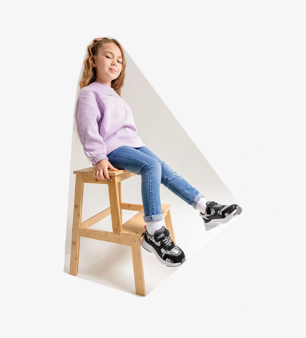 Kız Çocuk Siyah Hakiki Deri Anatomik Günlük Ayakkabı