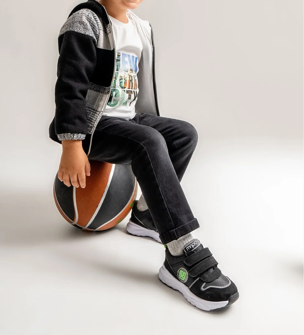 Mnpc Erkek Çocuk Siyah Hakiki Deri Anatomik Günlük Ayakkabı model görseli