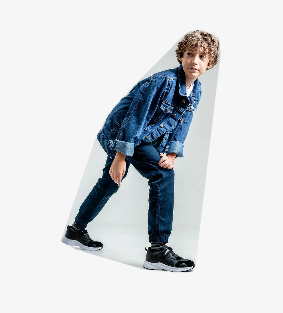 Mnpc Erkek Çocuk Siyah Hakiki Deri Anatomik Günlük Ayakkabı model görseli