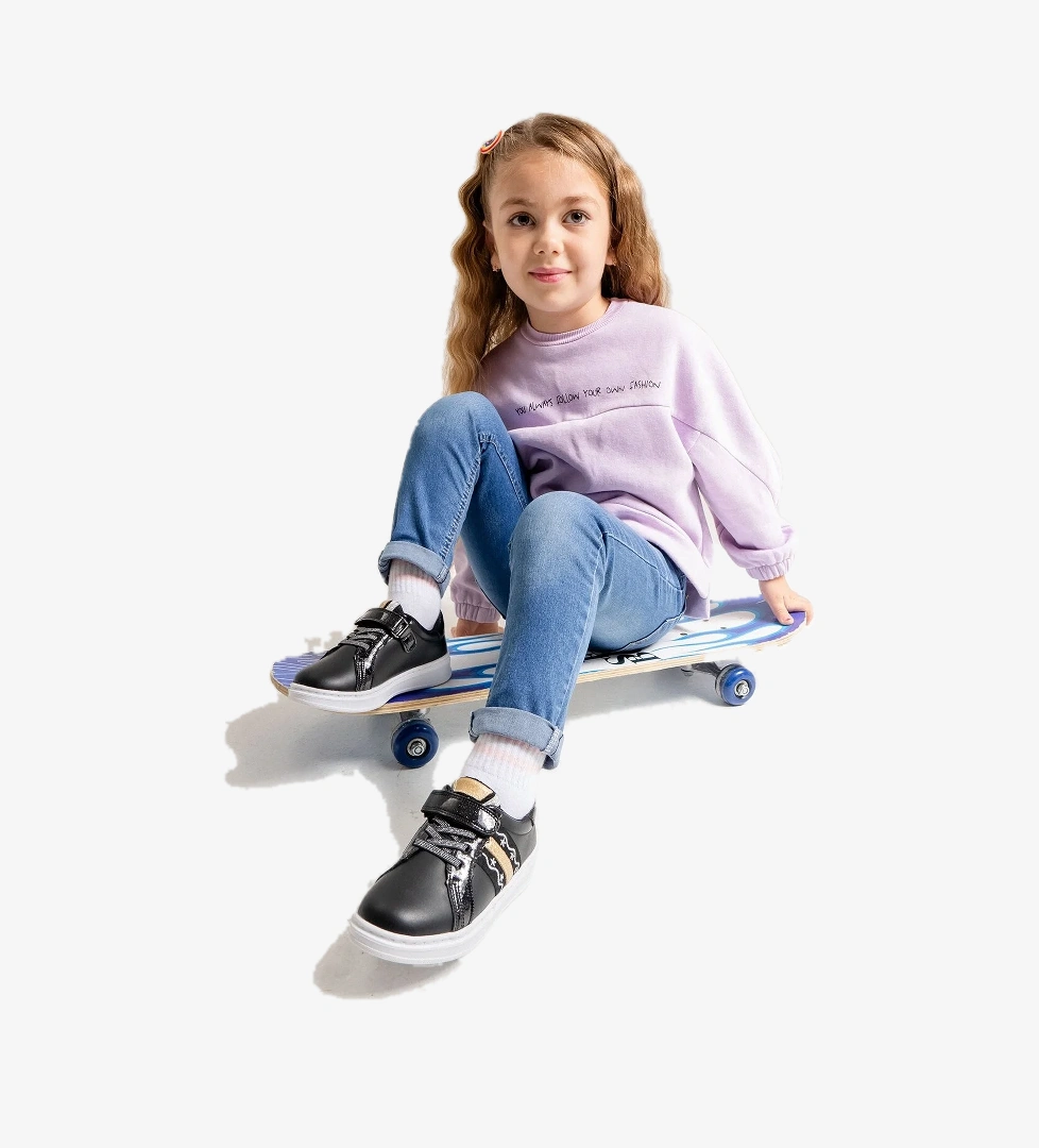 Kız Çocuk Siyah Hakiki Deri Anatomik Günlük Ayakkabı - Görsel 1