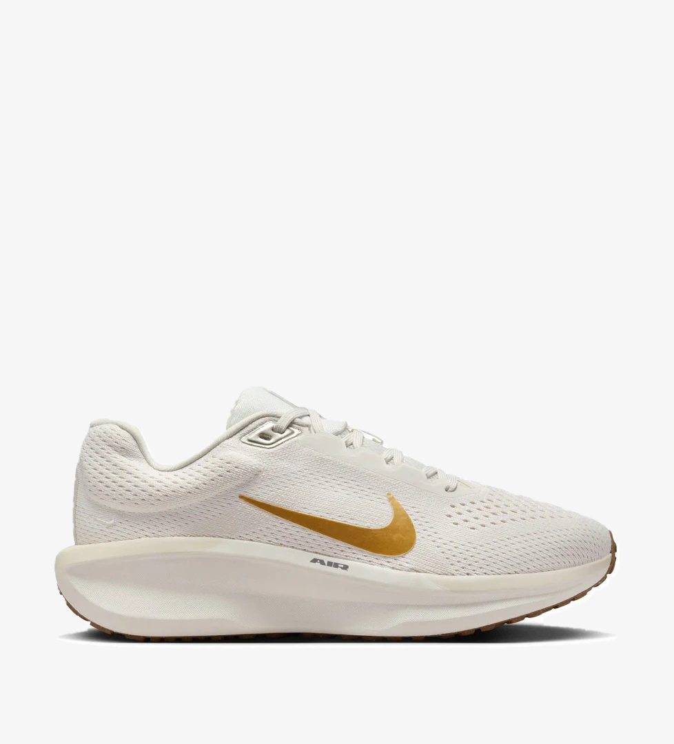 Nike Wmns Air Winflo 11 Bej Kadın Koşu Ayakkabısı model görseli