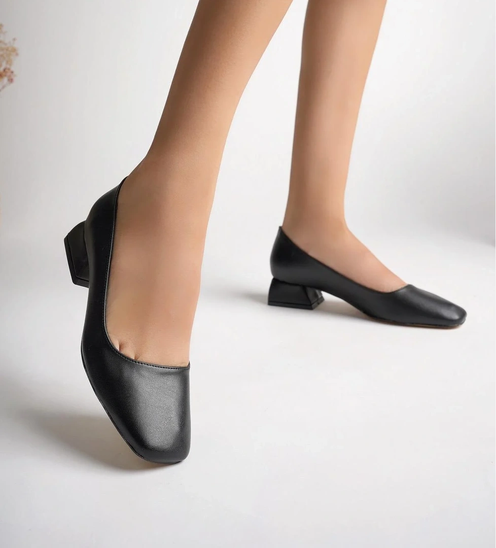 LİLİTH Garantili Kare Burunlu Kısa Topuklu Kadın Günlük Ayakakkabı