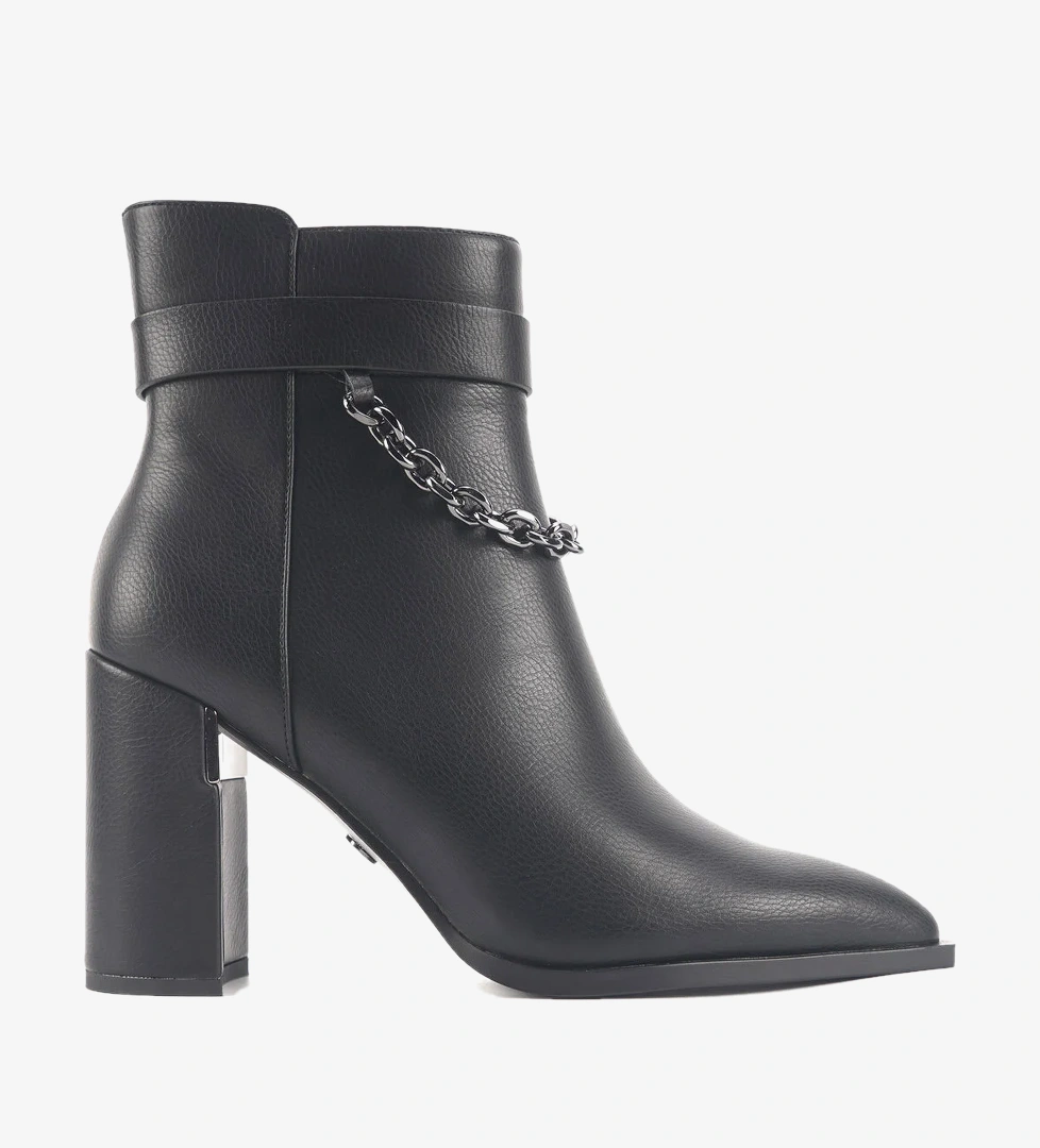 Nine West Flora Ürün Listesi