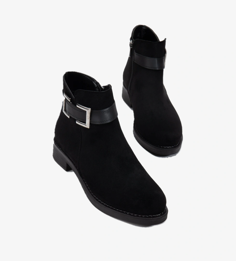 Tonny Black Kadın Ten Süet Termo Taban Tokalı Fermuarlı Kısa Topuklu Bot model görseli