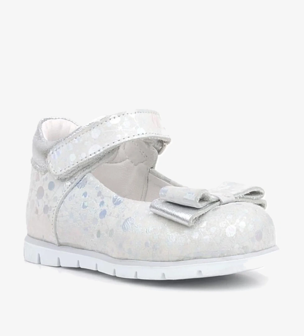 Rakerplus Hakiki Deri Gümüş Desenli Kız Bebek Babet Ayakkabı model görseli