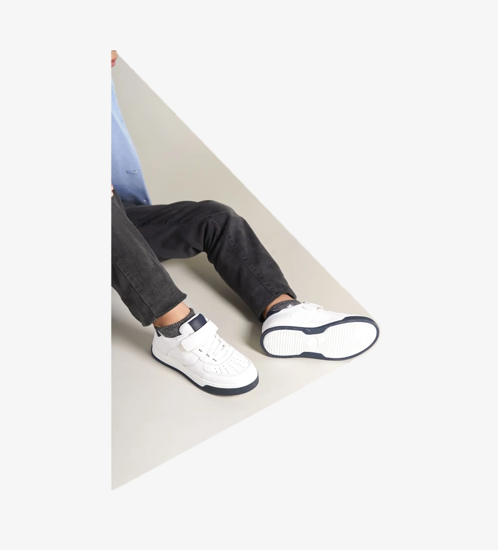 Chekich 1009 Prime Çocuk Ayakkabı Beyaz Siyah model görseli