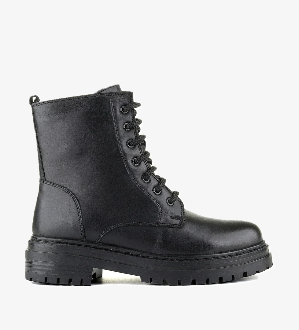 . 4584 Hakiki Deri Fermuarlı Kadın Bot - Görsel 1