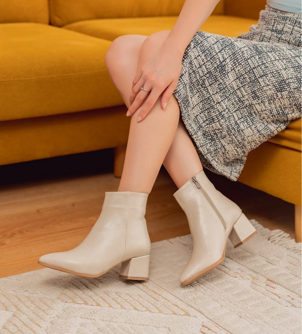 Fiamma Bej Cilt ( 5 Cm Topuklu ) Günlük Kullanım Kadın Botu