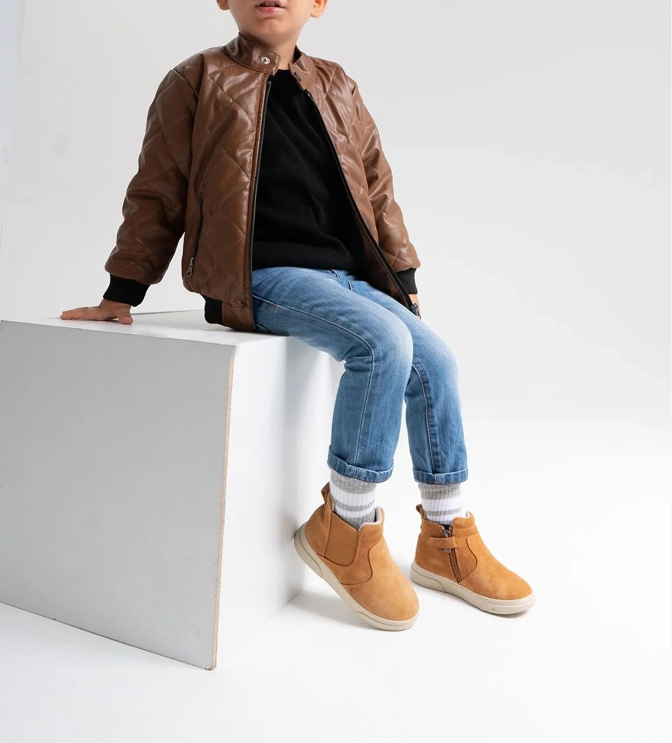 Mnpc Erkek Çocuk Kum Hakiki Deri Anatomik Günlük Bot model görseli