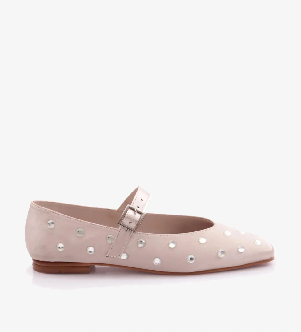 Dgn 2050 Taş Süslemeli Kemer Detatli Kadin Babet model görseli