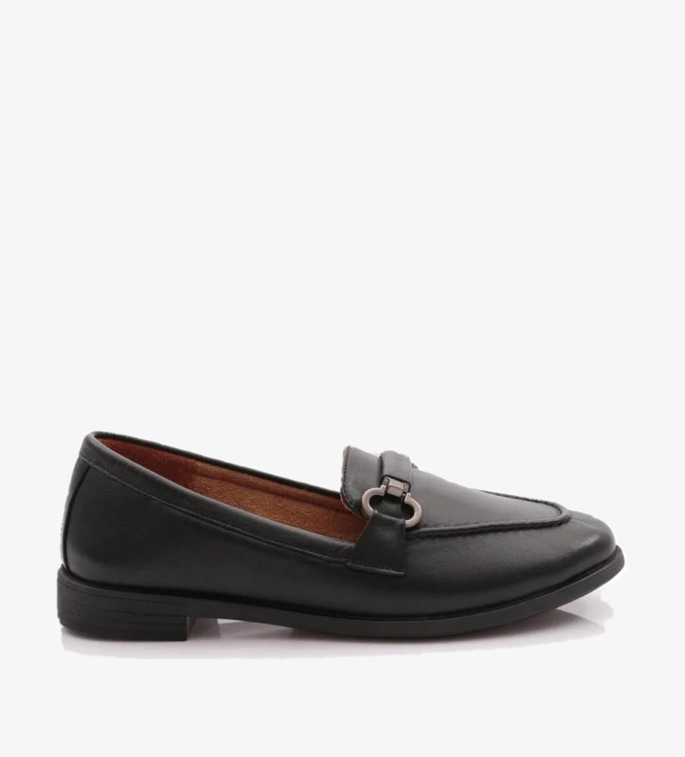 Dgn 1853 Kadin Oval Burun Loafer Ayakkabi model görseli