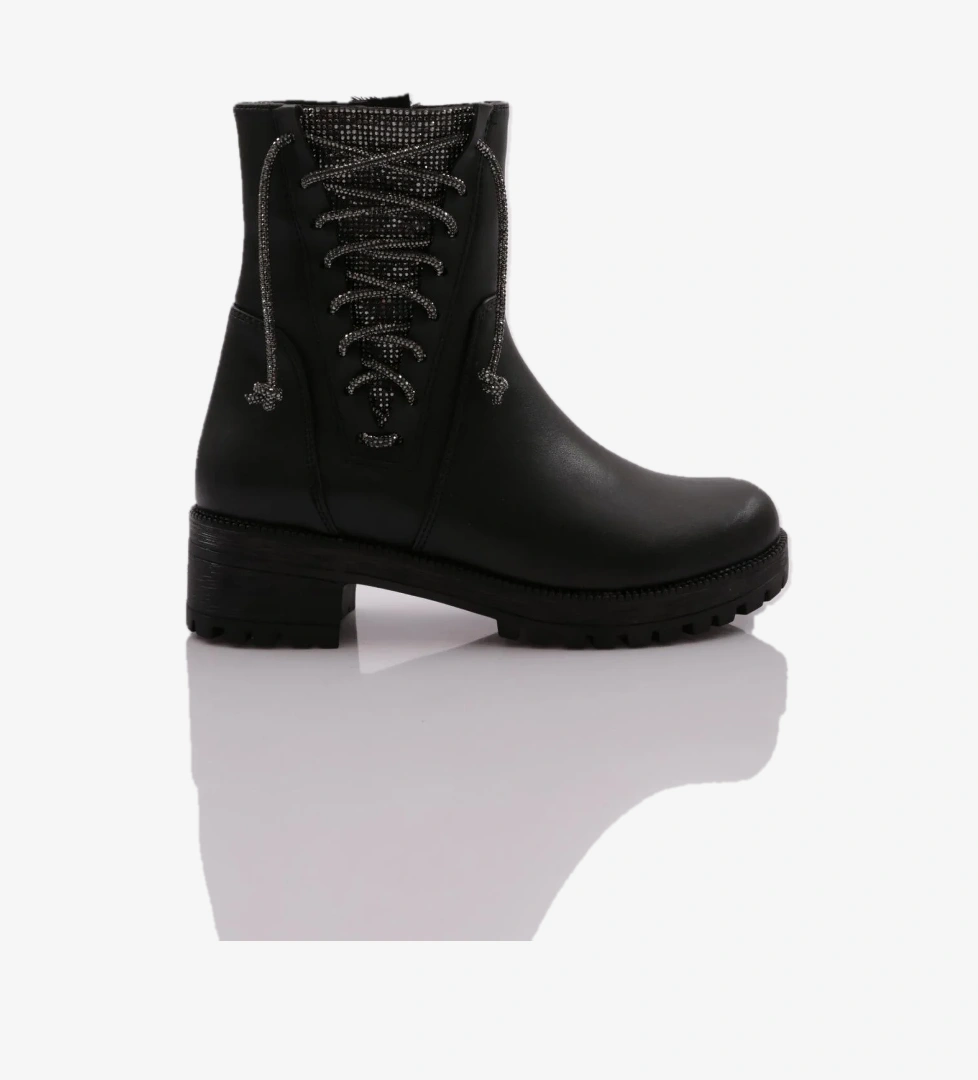 Dgn 600K Kadin Bot model görseli