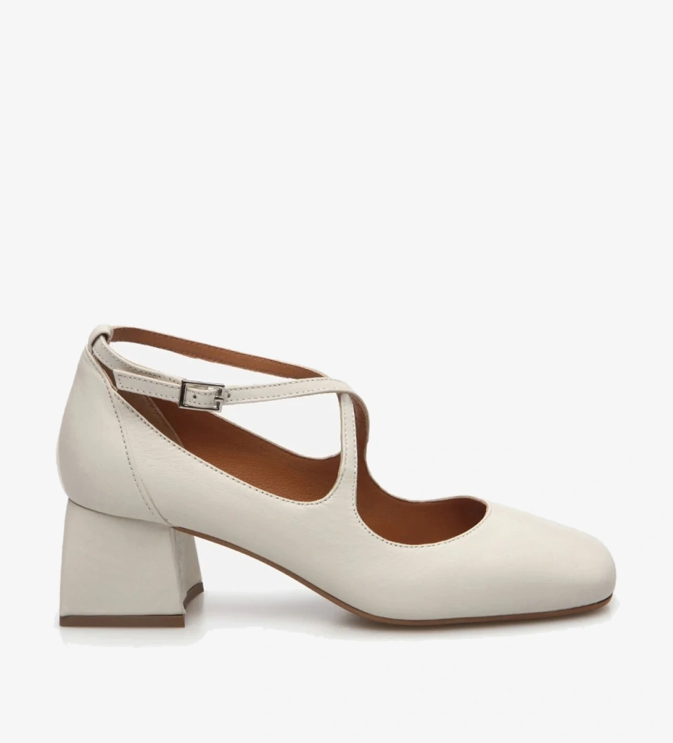 Hotiç Kadın Deri Ekru Kalın Topuklu Ayakkabı model görseli