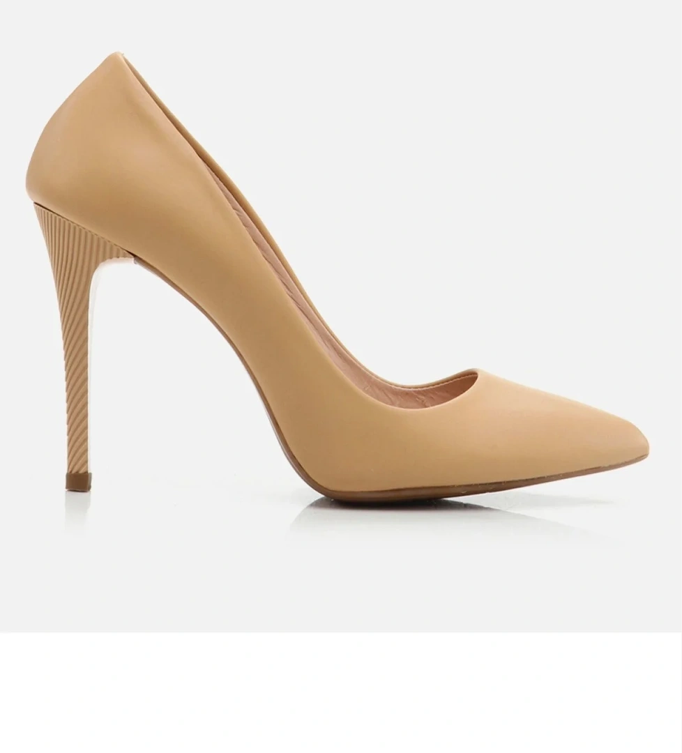 Hotiç Kadın Deri Siyah Bej Stiletto model görseli