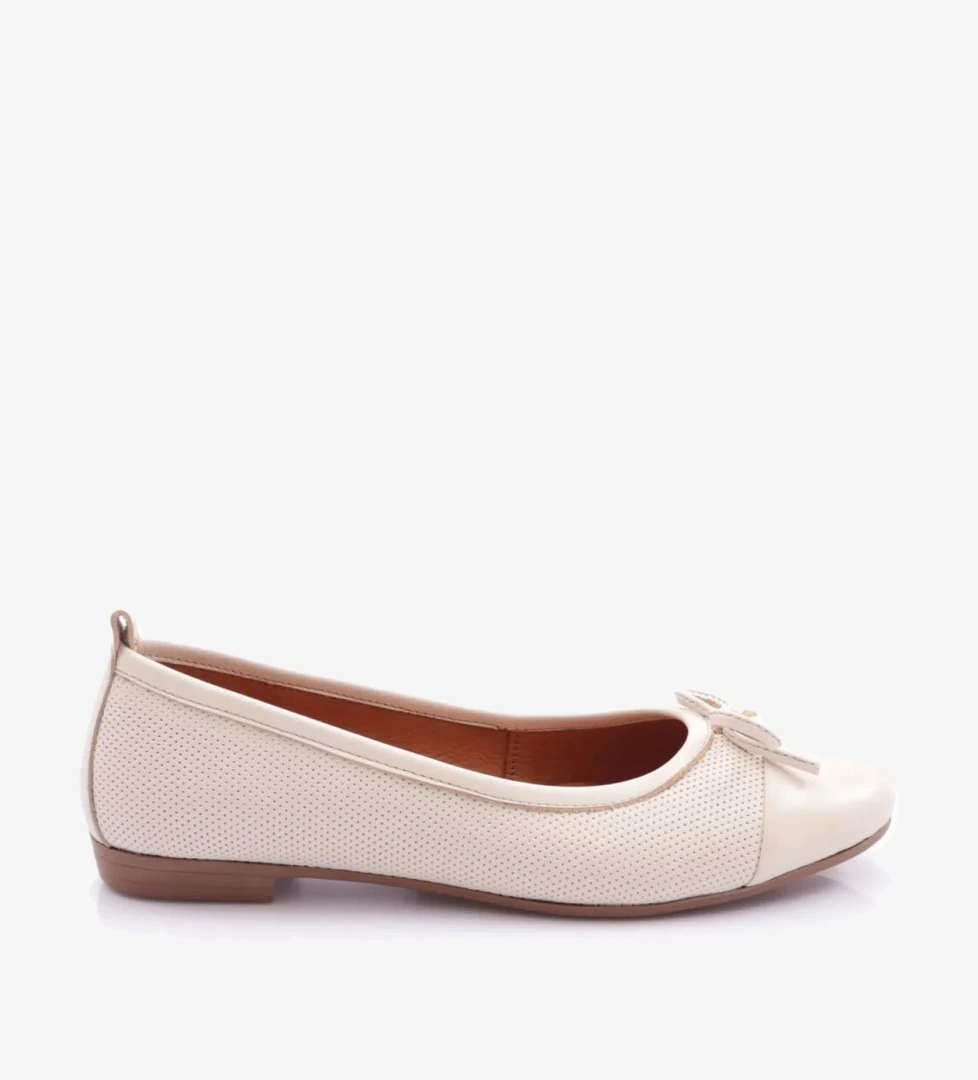 140 Kadin Fiyonk Detayli Babet