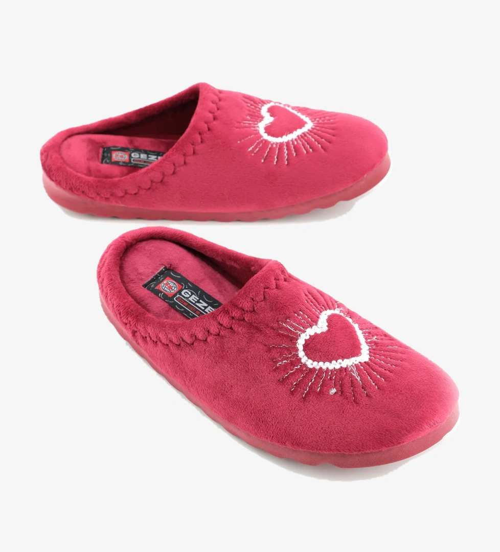 Kadın Kışlık Nakışlı Kalp Tasarım Rahat Taban Ev Bahçe Gondol Terlik - Görsel 1