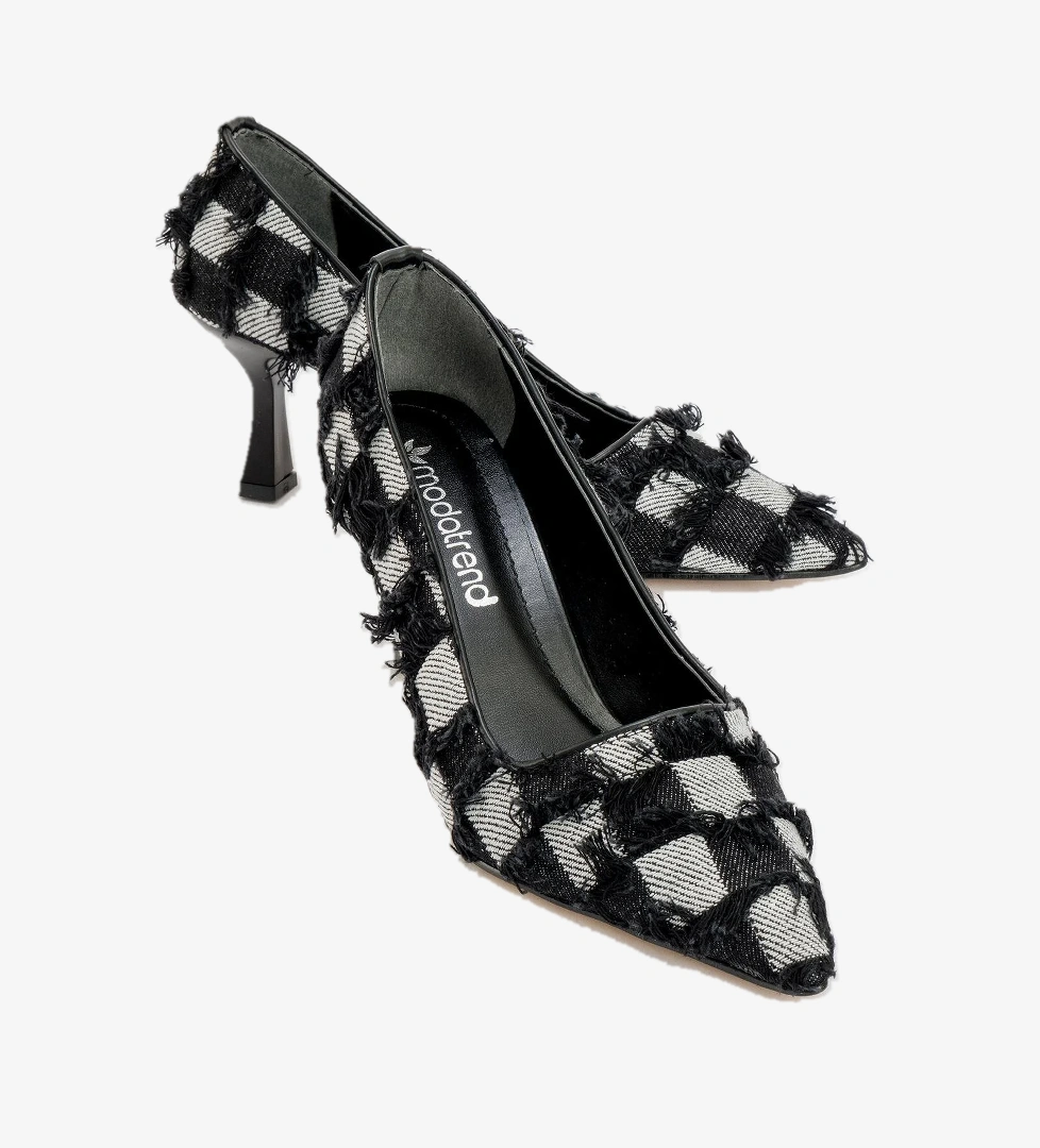 Bilekten Taşlı Kurdeleli Kadın Topuklu Ayakkabı SİYAH KOT - Görsel 1