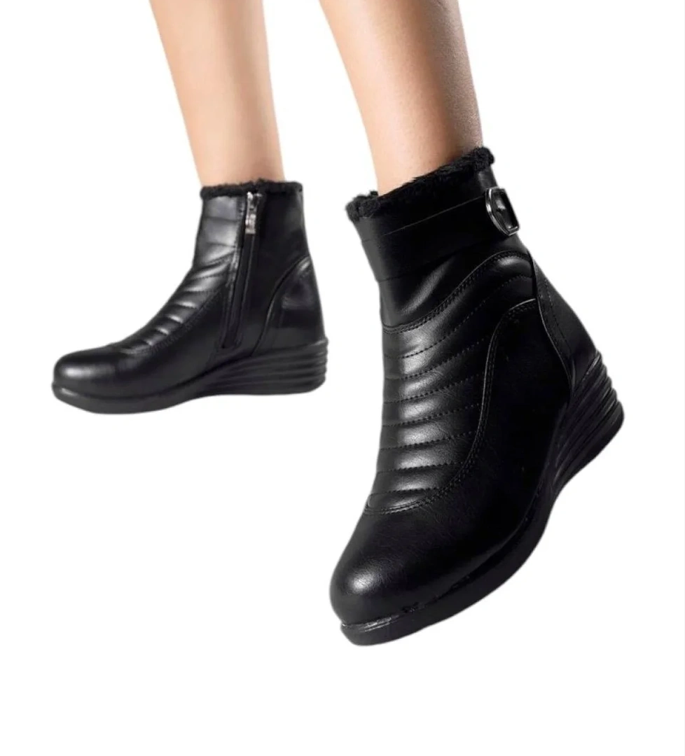 Liger Kadın Fermuarlı Kürklü Soğuk Geçirmez Hafif Kaydırmaz Taban Bot (36-42 Numara) SİYAH model görseli