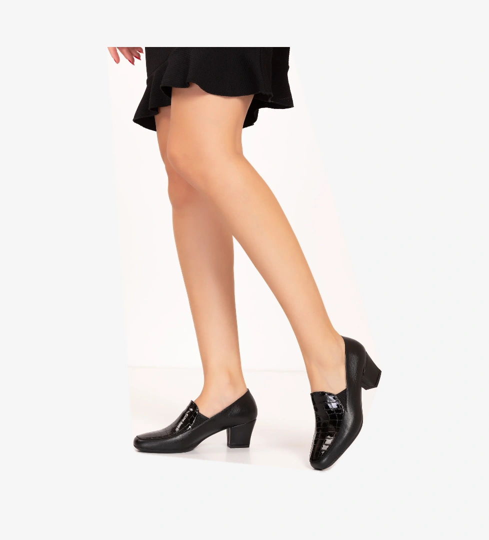 Gondol Hakiki Deri Kısa Topuklu Ayakkabı vdt.61