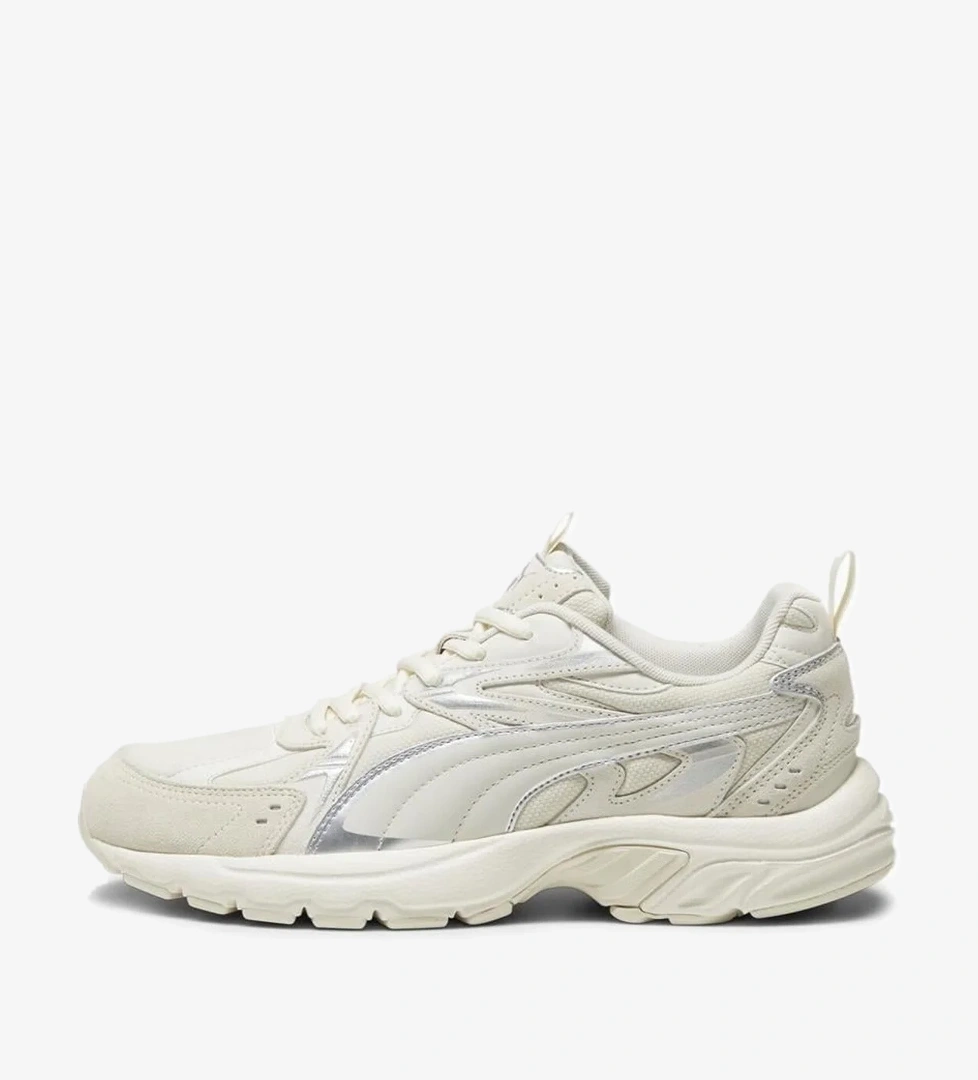 Puma Milenio Tech Suede Unisex Spor Ayakkabı model görseli