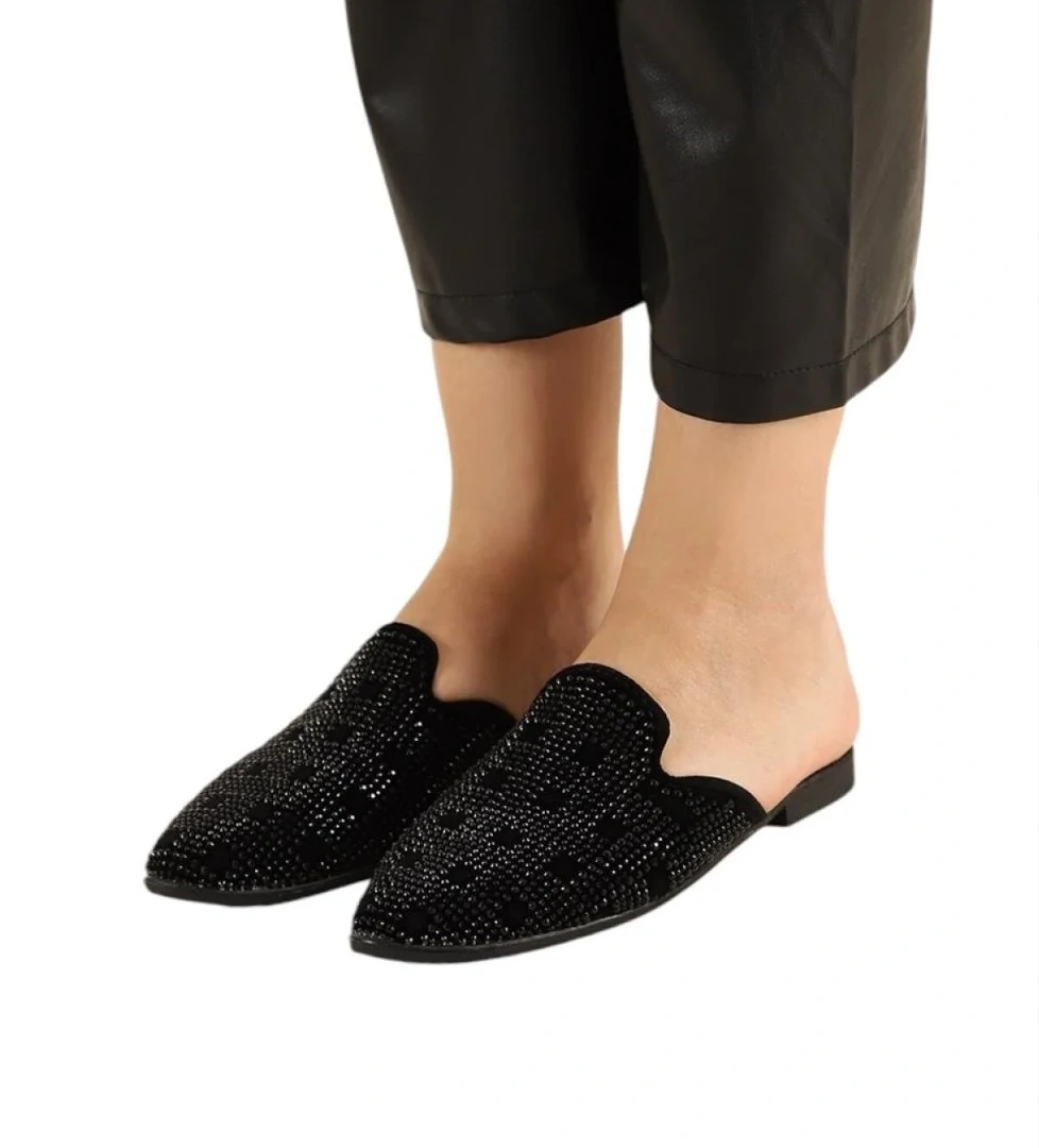 Süet Sivri Burun Taş Tasarımlı Kadın Terlik SİYAH - Görsel 1