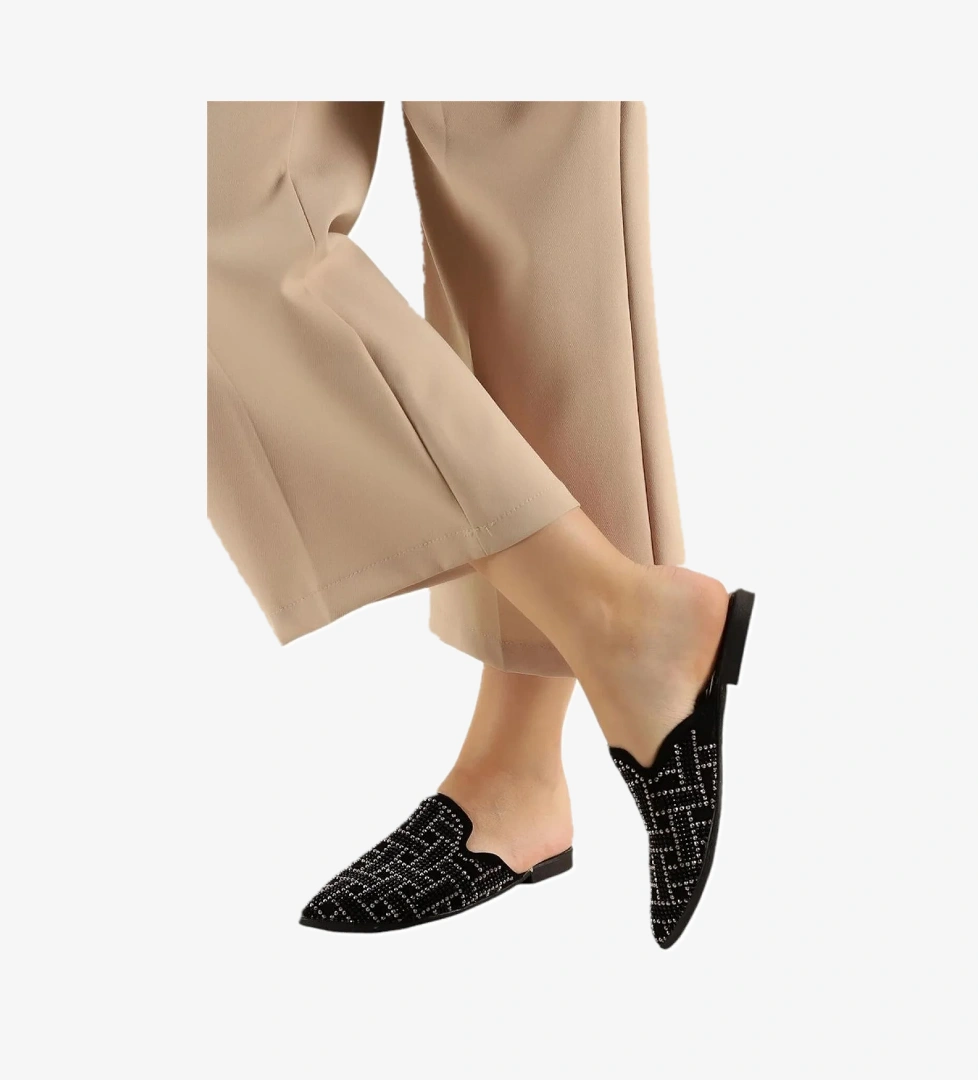 Süet Sivri Burun Taş Tasarımlı Kadın Terlik SİYAH - GÜMÜŞ