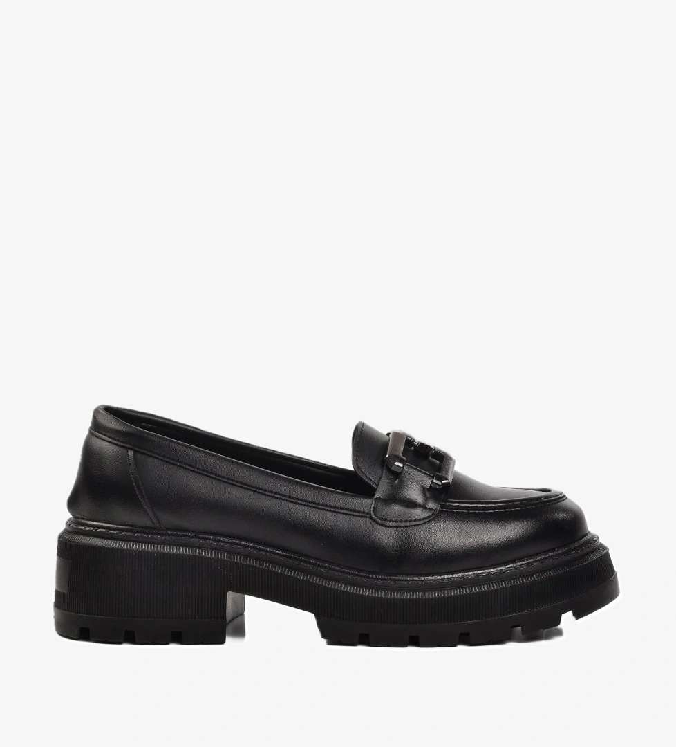 572381 Siyah Cilt Kadın Günlük Ayakkabı