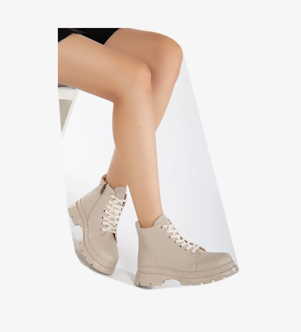 Kadın Bej Kalın Termo Taban Kürklü Bağcıklı Bot - Görsel 1