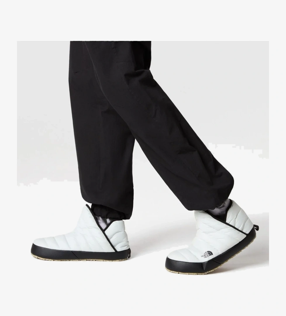 Thermoball Traction Kadın Beyaz Bot