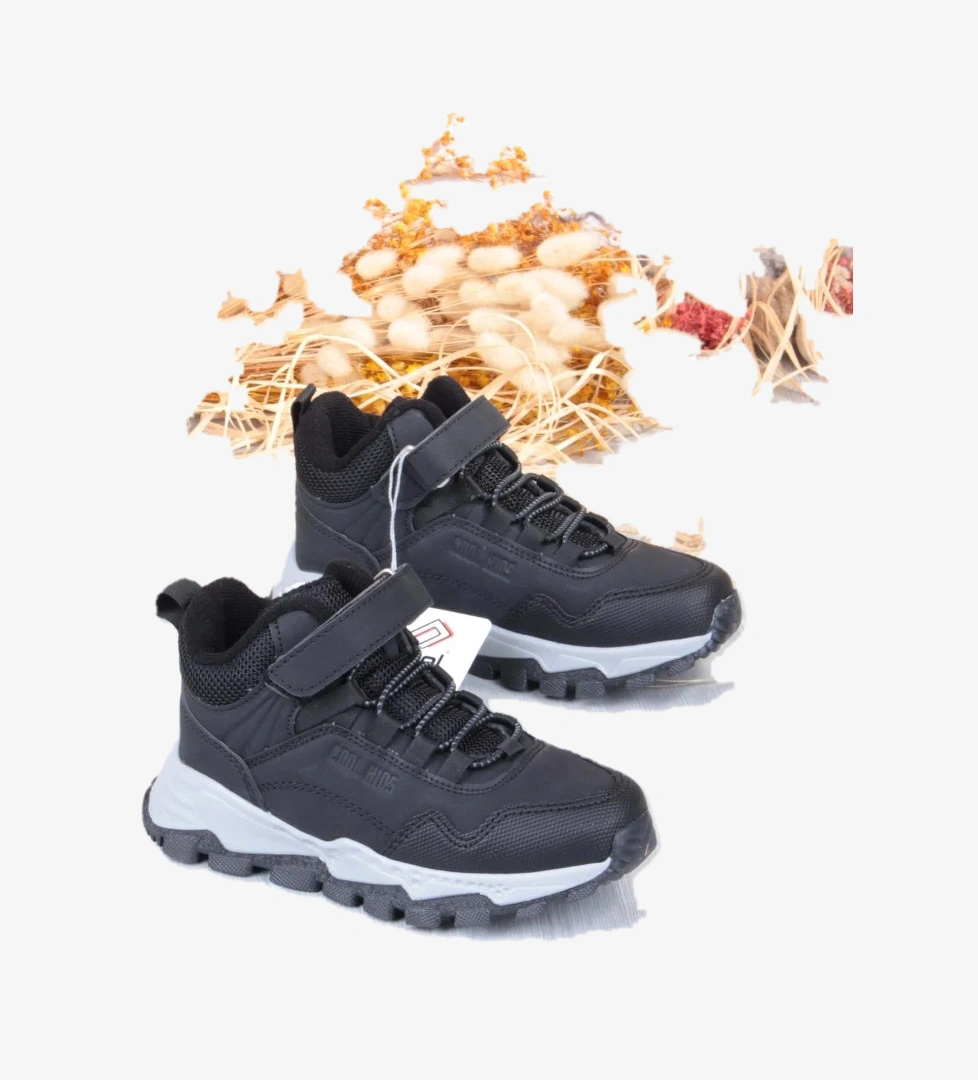 Fort Cool Doruk Siyah Rahat Kaymaz Taban Erkek Çocuk Bot model görseli