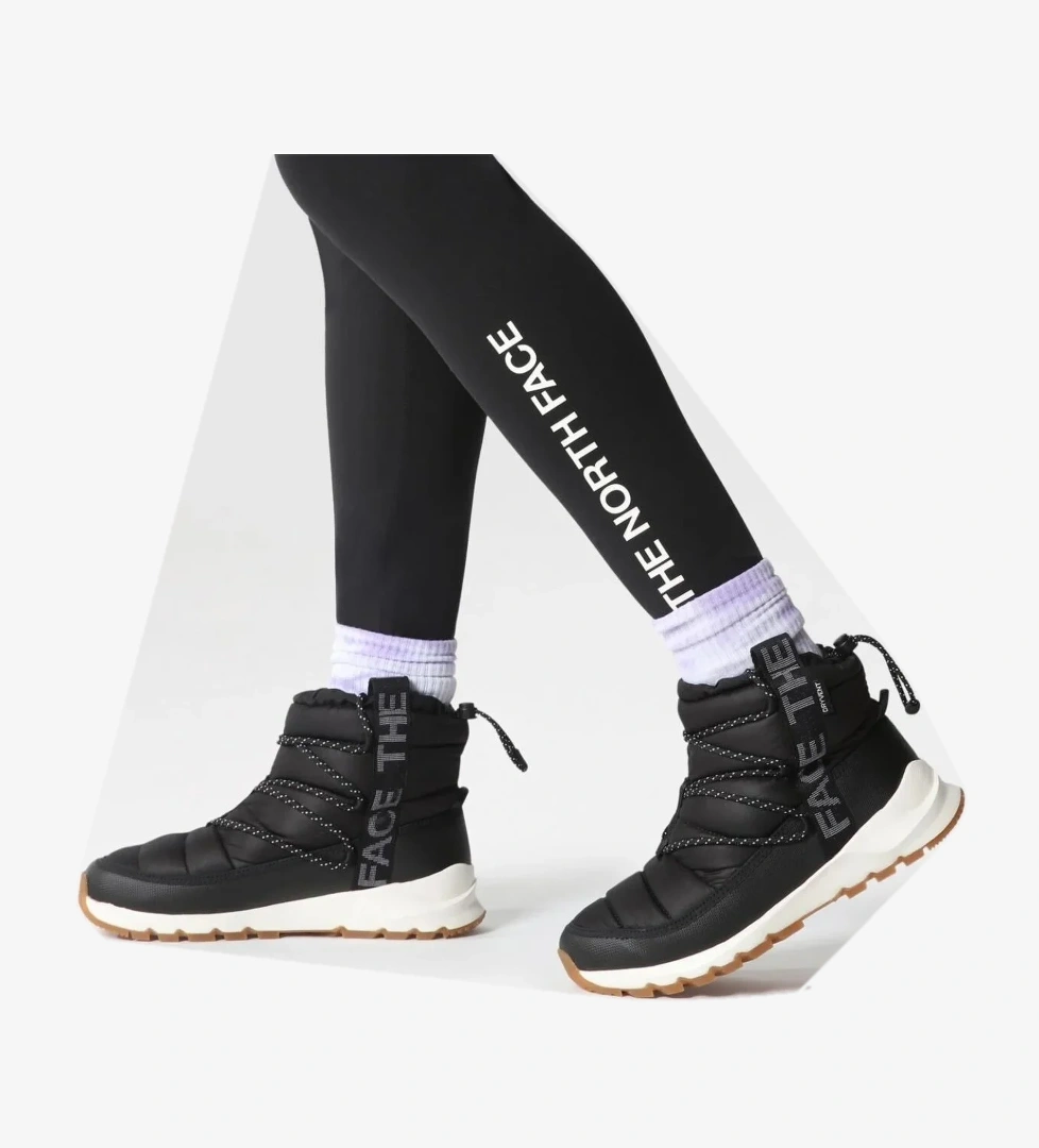 The North Face The W North Face Thermoball Wp Lace Up Kadın Siyah Bot model görseli