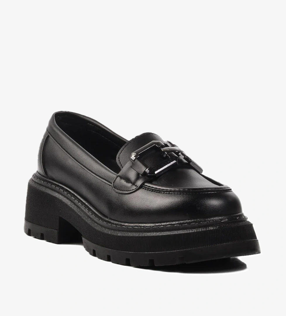 572381 Siyah Cilt Kadın Günlük Ayakkabı