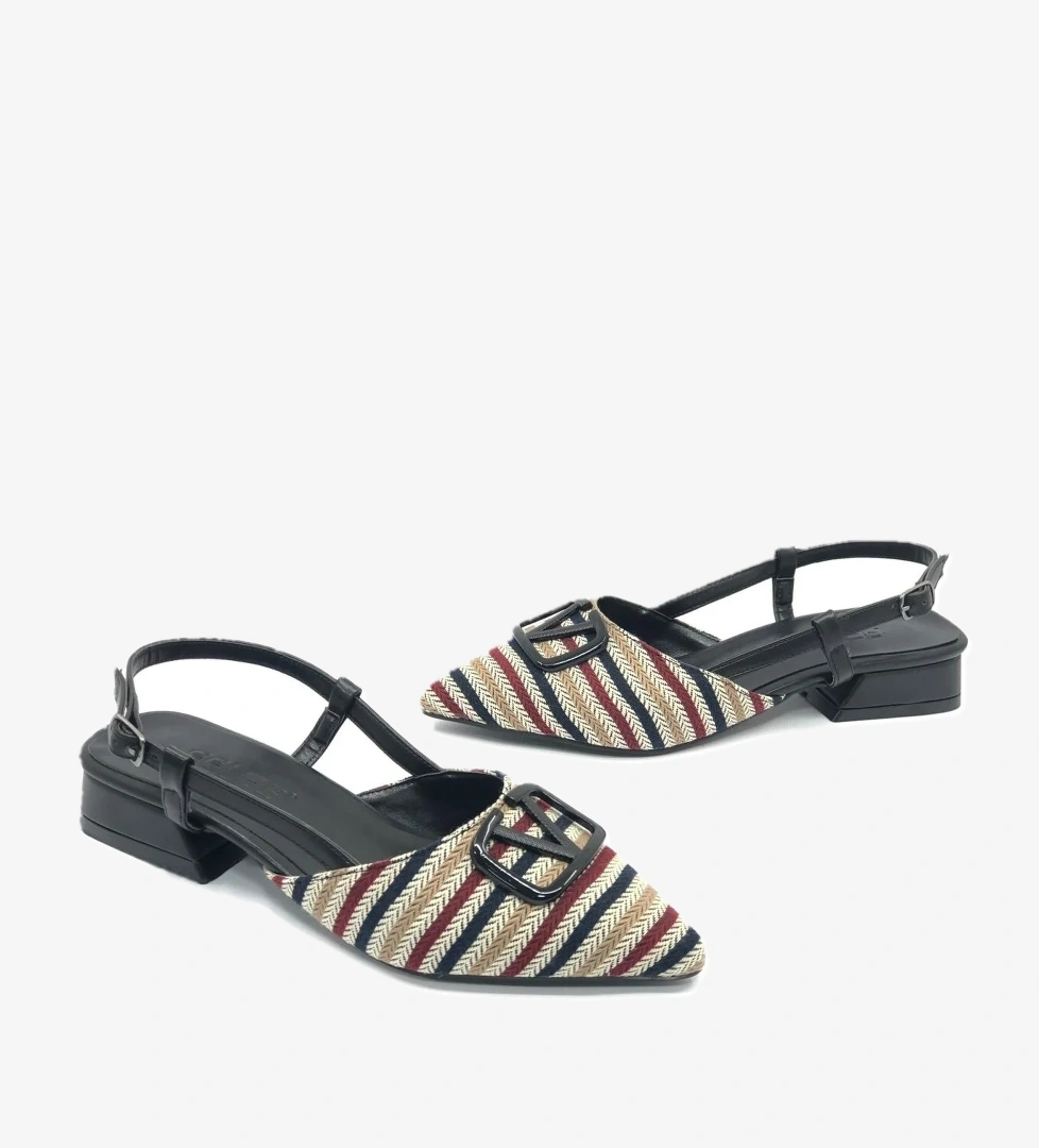 01-902 V Toka Kadın Babet Ayakkabı