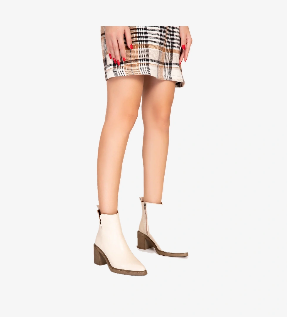 Gondol Kadın Hakiki Deri Kalın Topuklu Bot mnz.24483