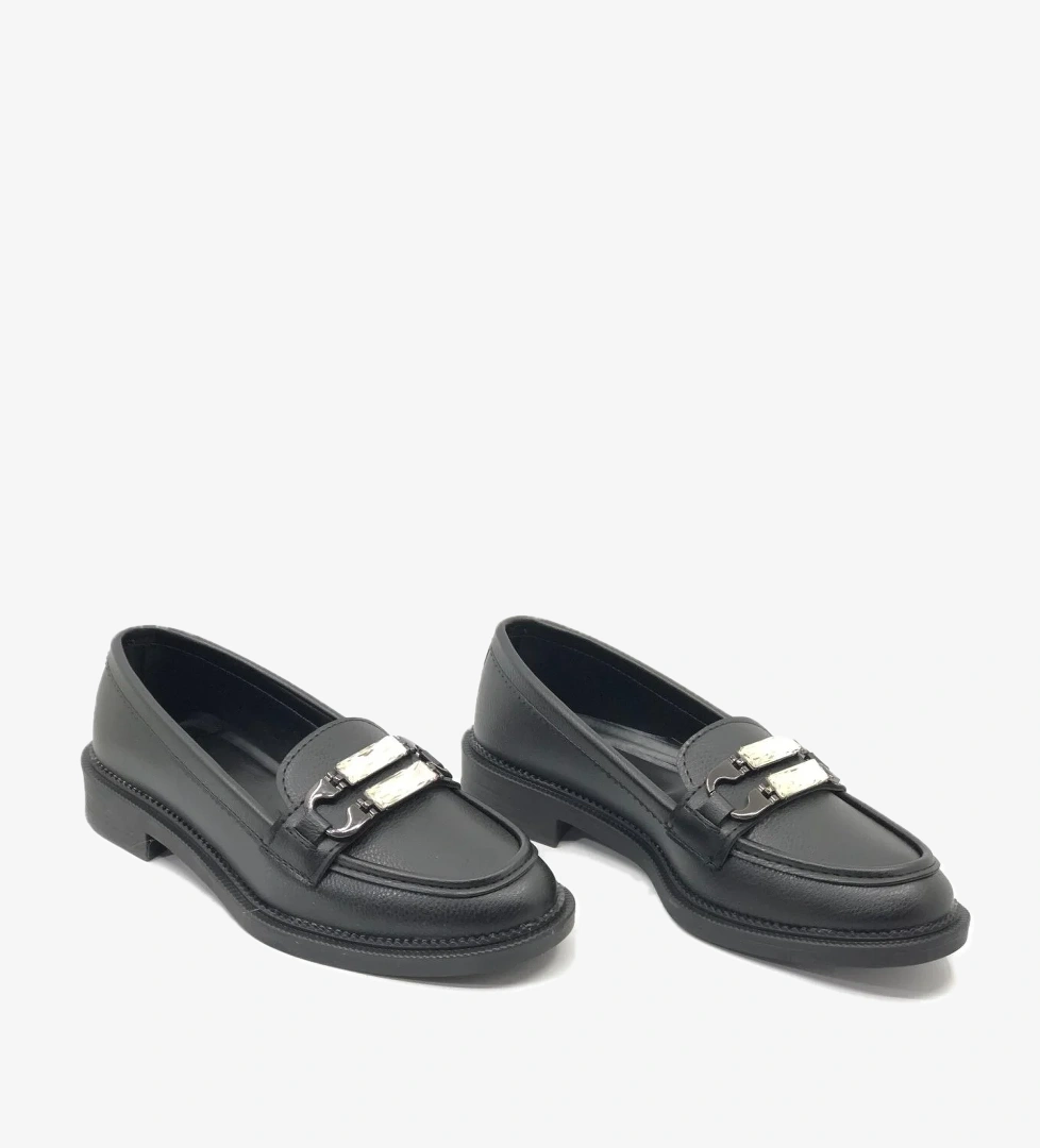 Taş Toka Detaylı Loafer Kadın Babet Ayakkabı