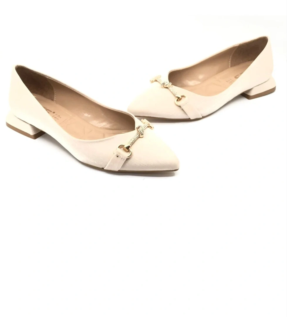 Taş Toka Detaylı Saten Kadın Babet