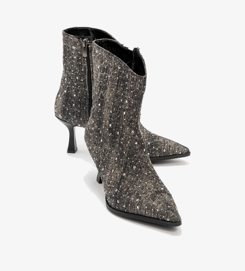 Ccway Kadın Topuklu Bot SİYAH KOT model görseli